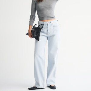 Abercrombie & Fitch Mid Rise Slouchy Jean